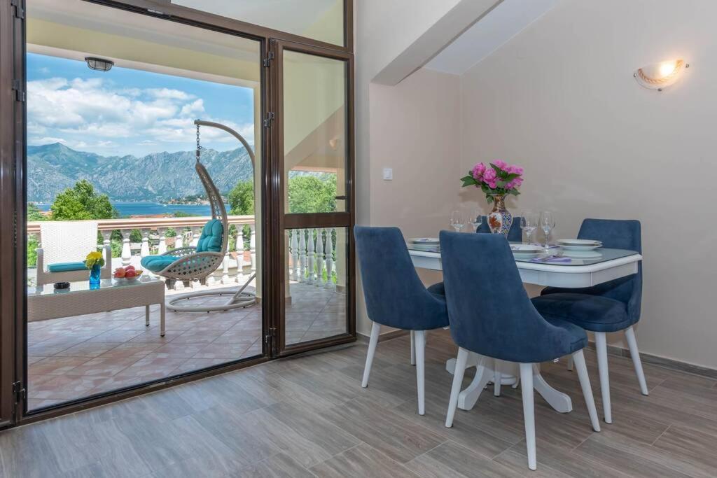 Apartment Vento Di Bocche Kotor Buitenkant foto