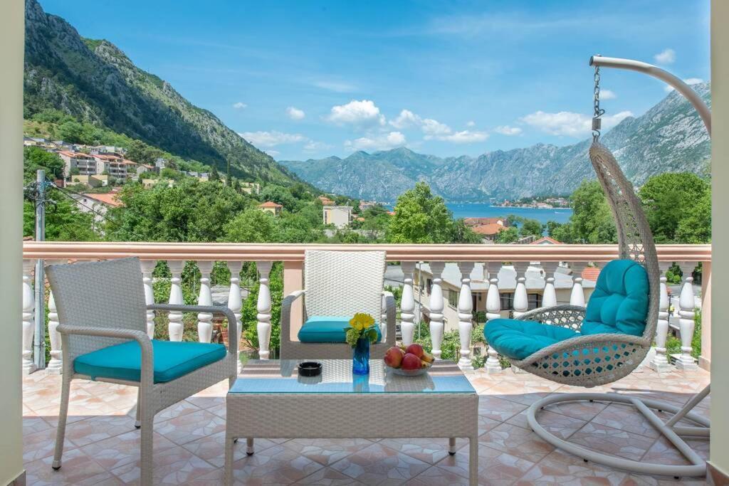 Apartment Vento Di Bocche Kotor Buitenkant foto