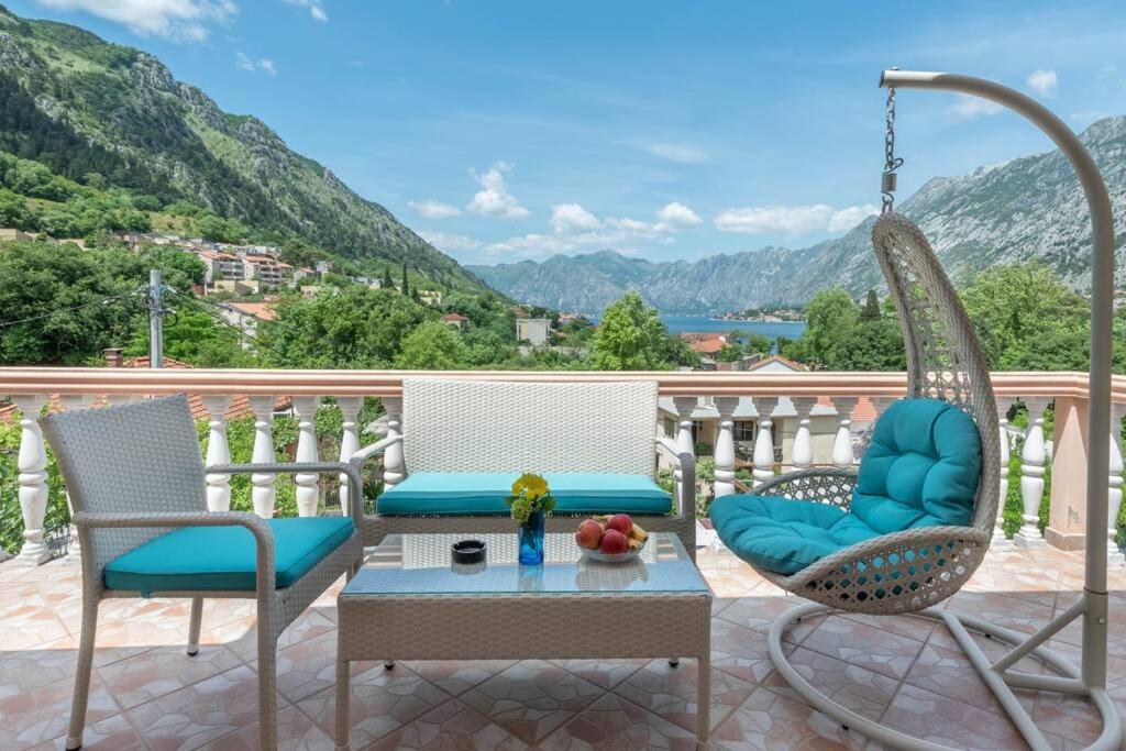 Apartment Vento Di Bocche Kotor Buitenkant foto